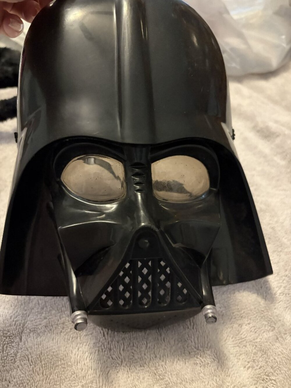 New without tags Child's Dart Vader Starwars Face Mask